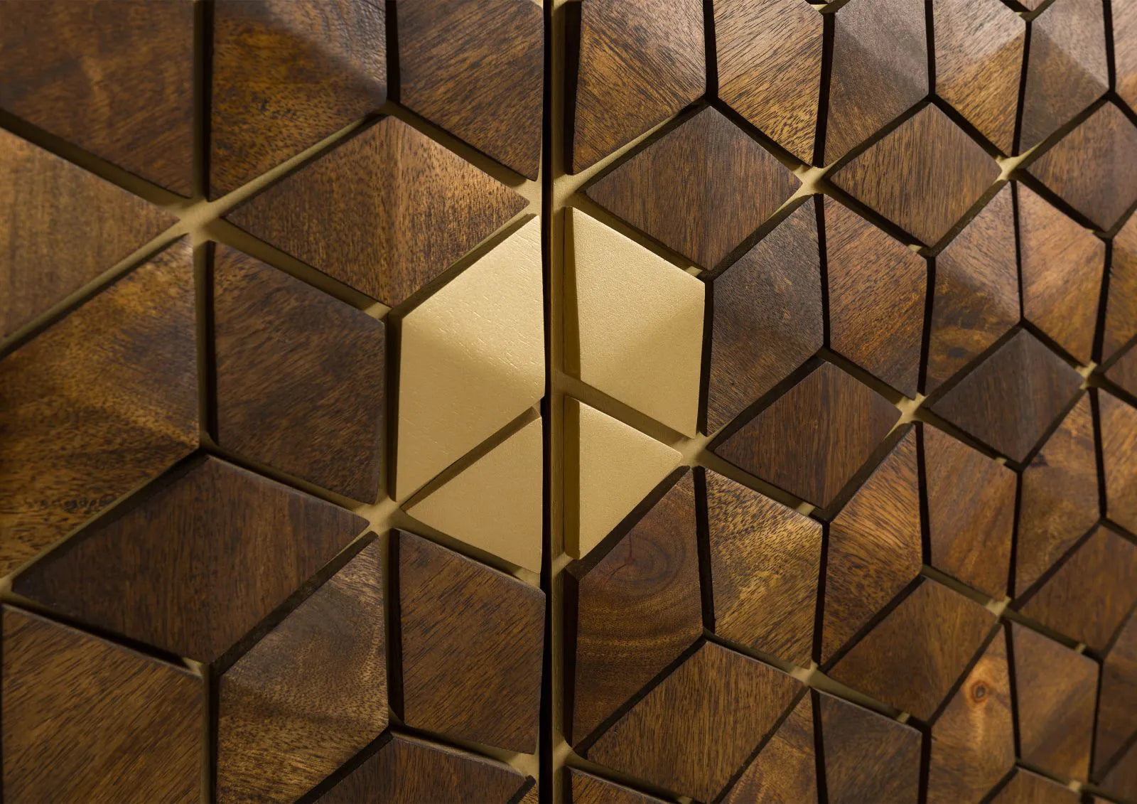 THE WOODEN CITY Stylish Art Deco Mango Wood Chest of Drawers   DIAMOND #207(HONEY)