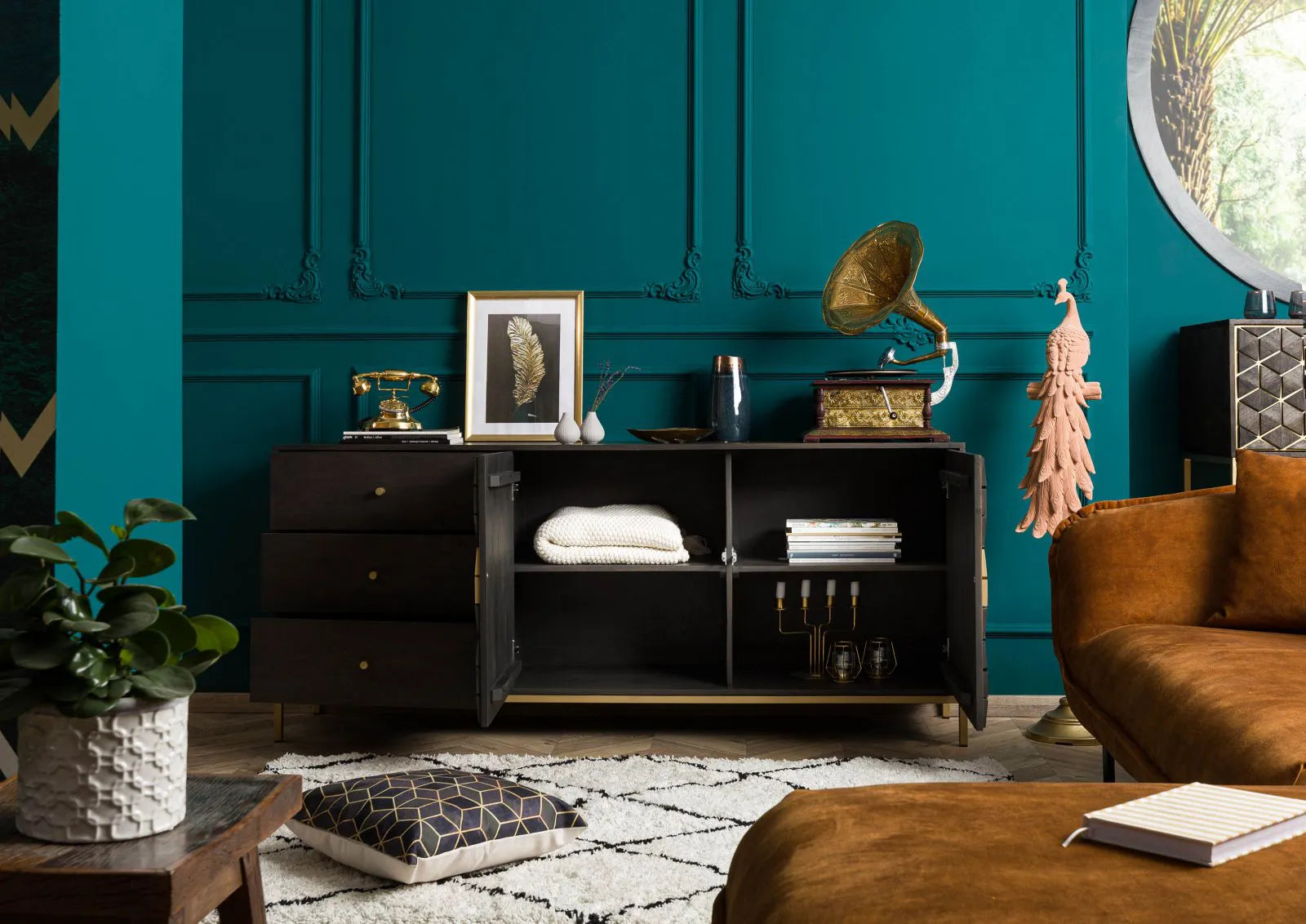 THE WOODEN CITY Stylish Art Deco Mango Wood Chest of Drawers   DIAMOND #110 (WALNUT)