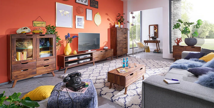 THE WOODWN CITY TV Cabinet #119 (HONEY)