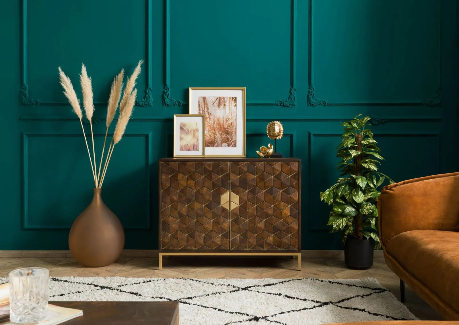 THE WOODEN CITY Stylish Art Deco Mango Wood Chest of Drawers DIAMOND #208(HONEY)