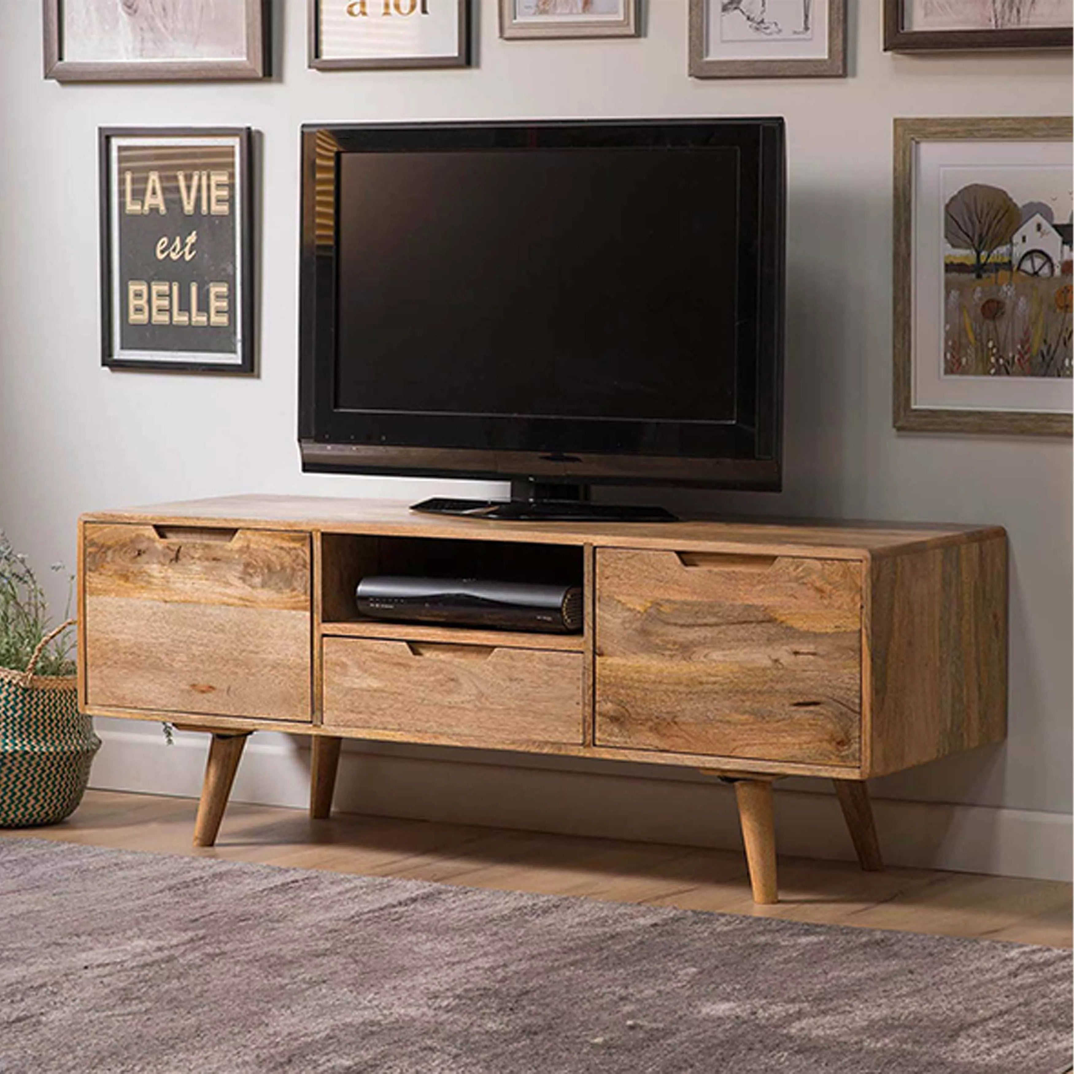 THE WOODEN CITY Honey Mango Large TV Unit